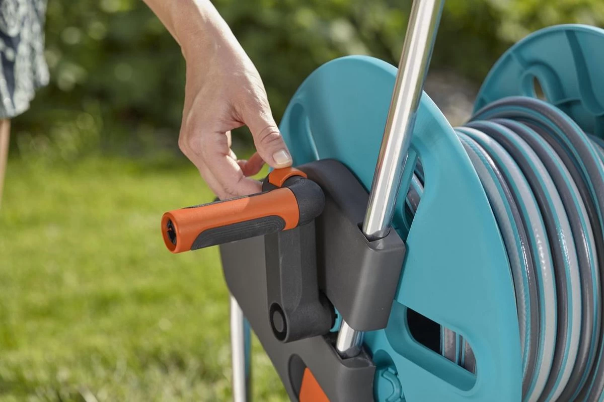 GARDENA AquaRoll M Easy Set - Slangwagen - Maximaal 60 M Opbergcapaciteit 9 GARDENA AquaRoll M Easy Set - Slangwagen - Maximaal 60 M Opbergcapaciteit - Afbeelding 7