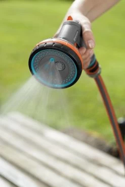 GARDENA - Comfort Broeskop - 5 Straalsoorten - Grijs -Tuin & Buiten Korting Winkel 800x1200